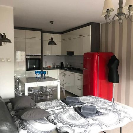 Rna Apartament Zlota Chmielna Hotell Warszawa Exteriör bild