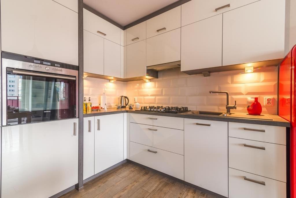 Rna Apartament Zlota Chmielna Hotell Warszawa Exteriör bild